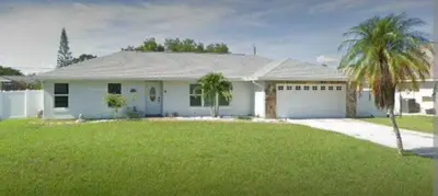 1134 SE Mendoza Avenue, Port St. Lucie – Single Family Residence for sale