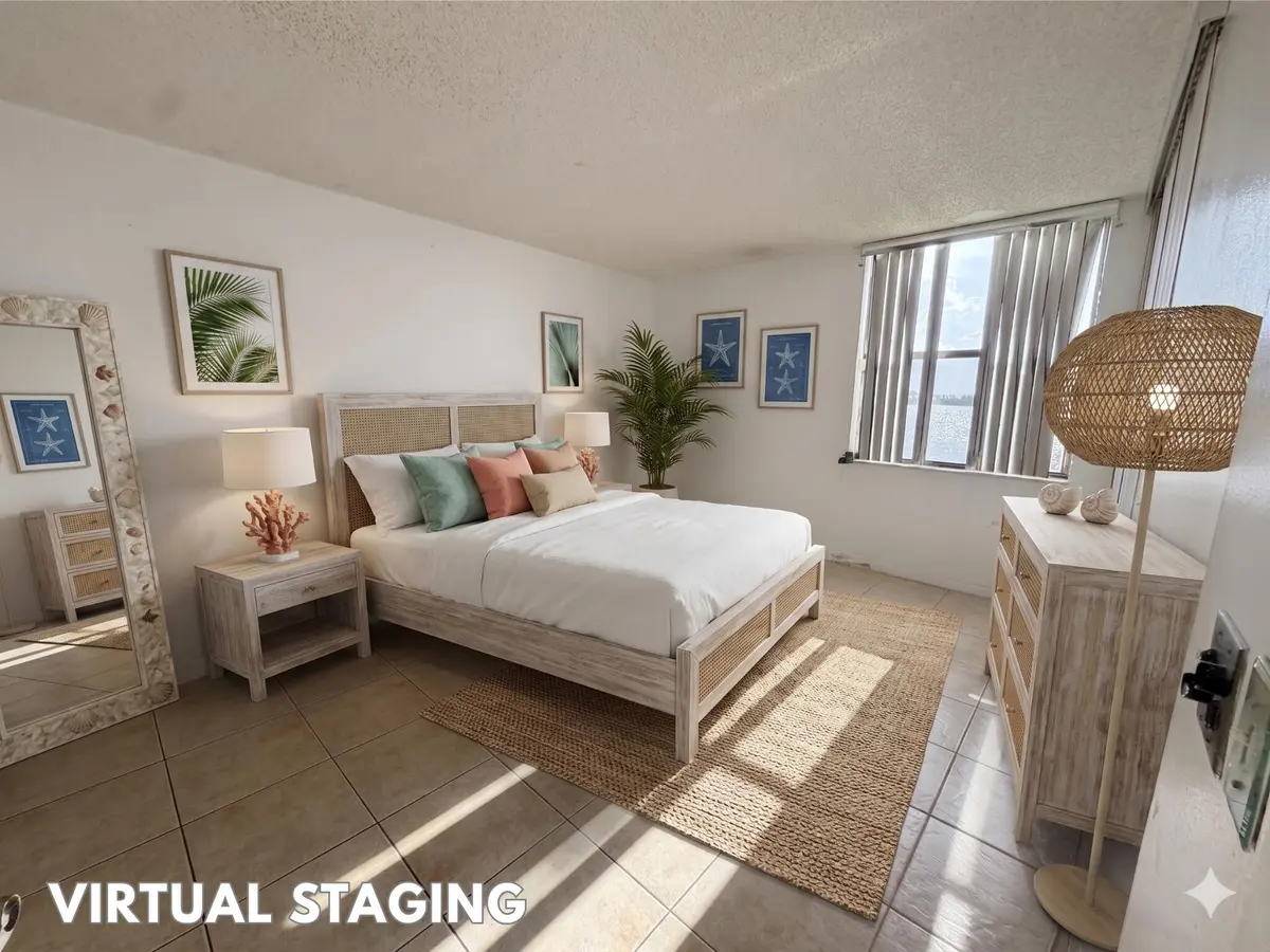 Bedroom at 112 LAKE EMERALD Drive 203, Oakland Park