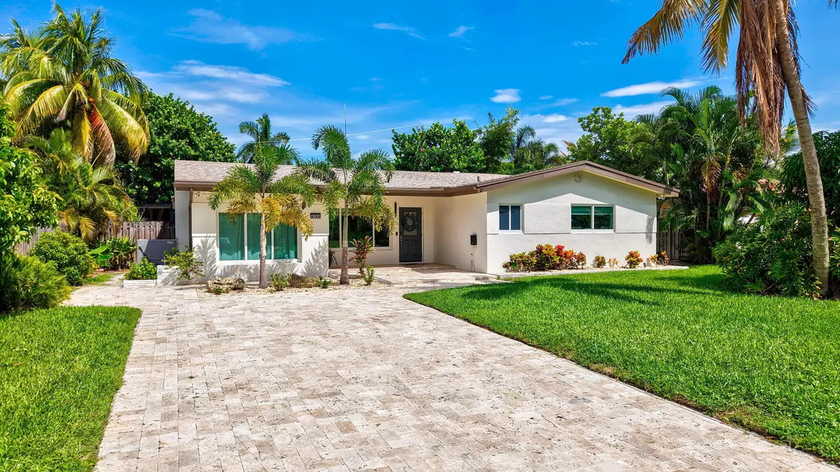 4760 NE 17th Avenue, Oakland Park, FL – photo 1