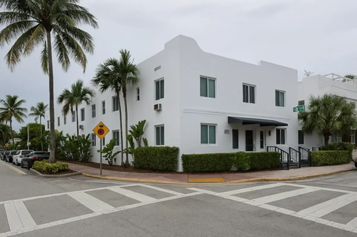 large at 7720 Abbott Avenue 6, Miami Beach