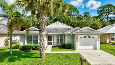 14124 Aguila Avenue, Fort Pierce – Single Family Residence for sale