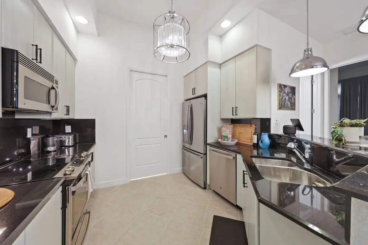 Kitchen at 801 S OLIVE Avenue 1621, West Palm Beach