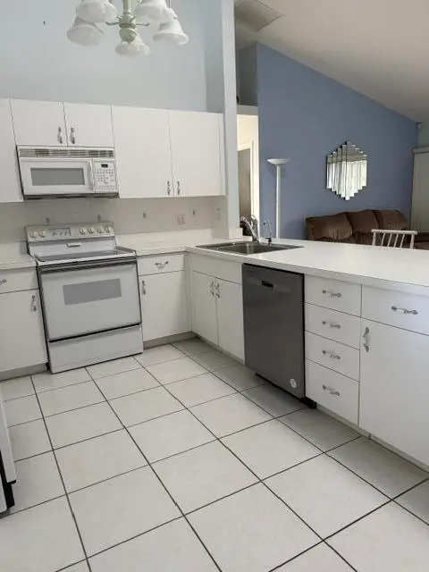 Kitchen at 382 NW SHERRY Lane, Port St. Lucie