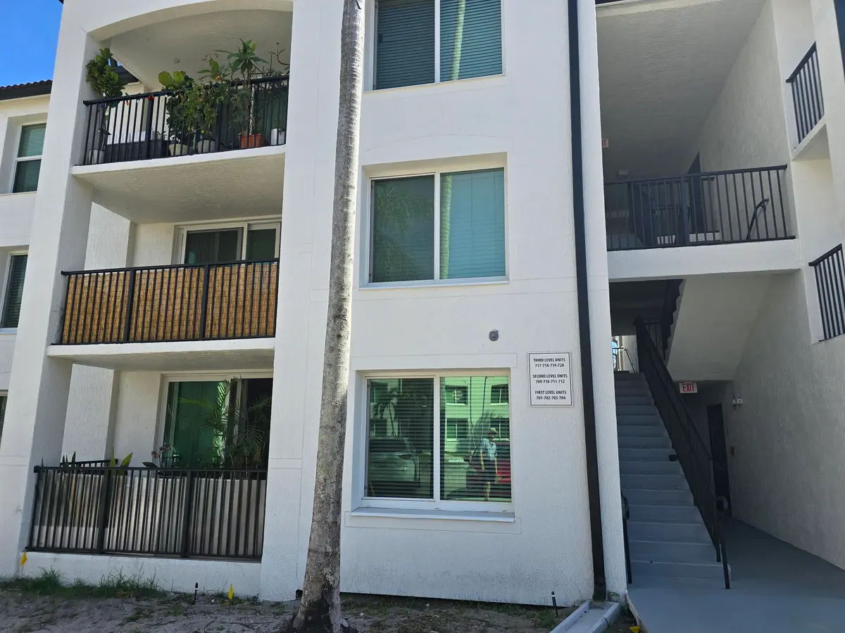 701L at 701 Villa Circle, Boynton Beach