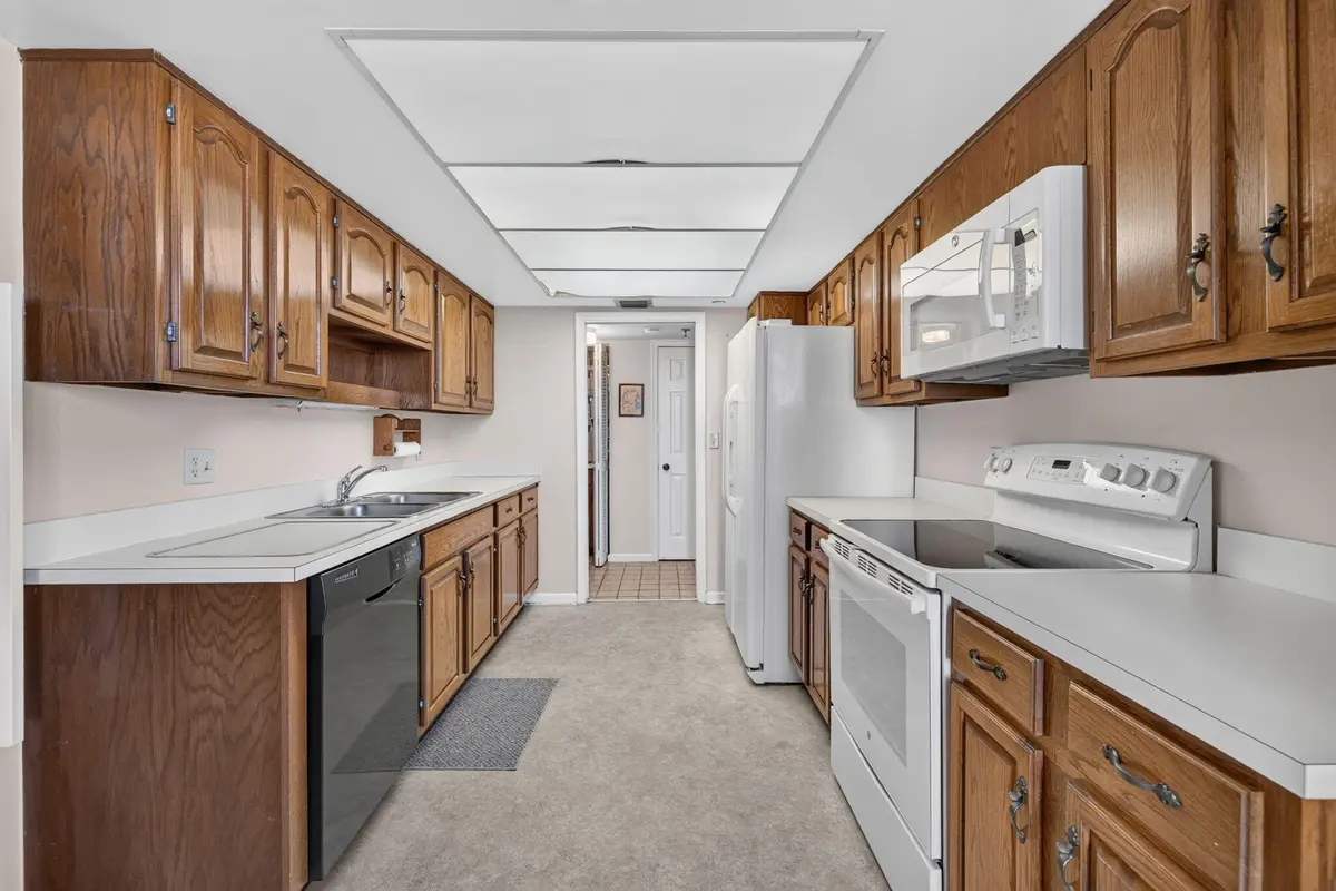 KITCHEN... at 2400 S OCEAN Drive 4232, Hutchinson Island