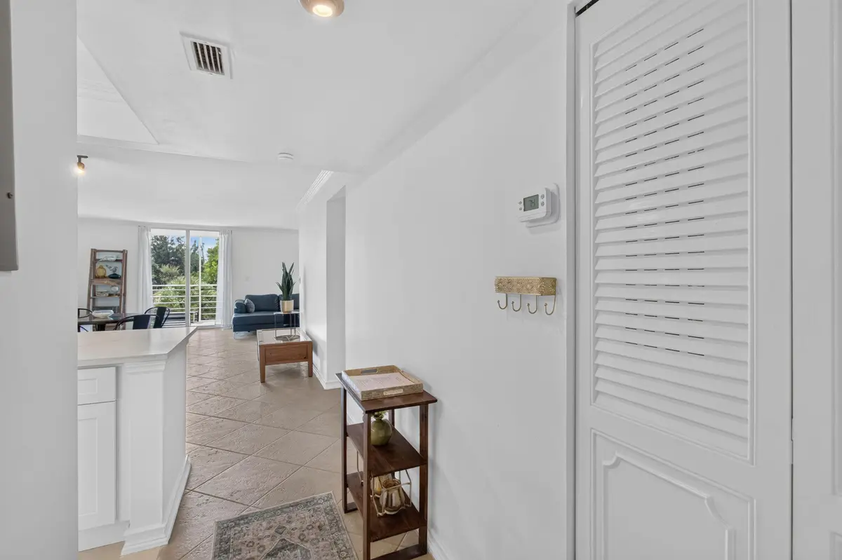 9-web-or-mls-DSC_3458 at 6161 NW 2ND Avenue 4140, Boca Raton