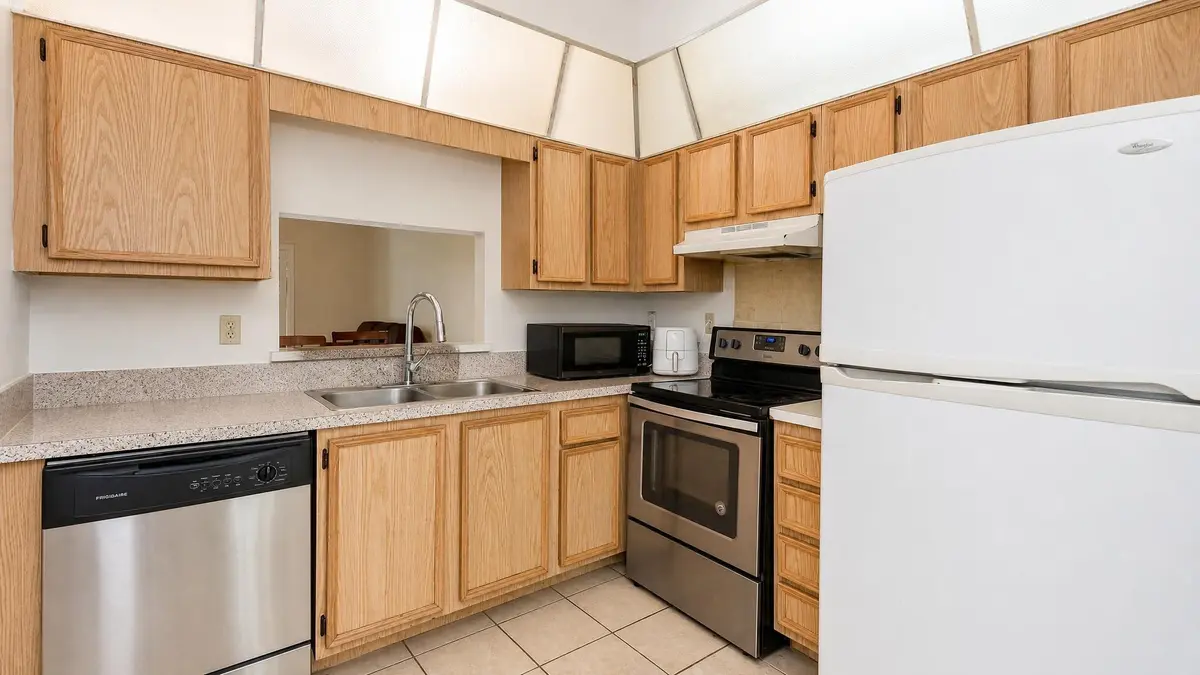 03_10880_NW_45th_St_Other_16x9 at 10880 NW 45th Street, Coral Springs