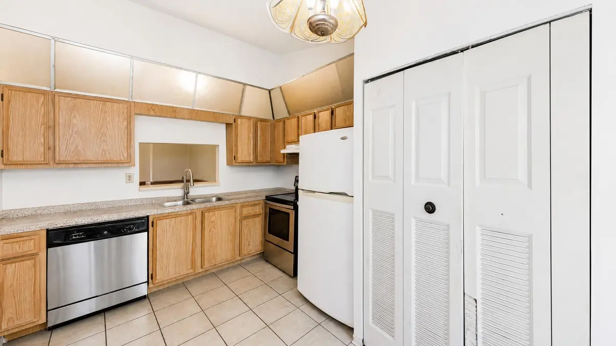 05_10880_NW_45th_St_Other_16x9 at 10880 NW 45th Street, Coral Springs