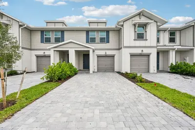 13005 SW Forli Way, Port St. Lucie – Townhouse for sale