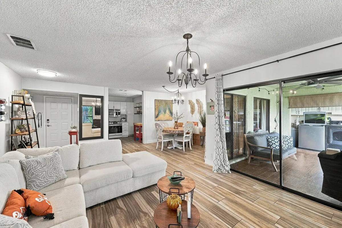 08_living room at 3715 NW 35TH Street 1699, Coconut Creek