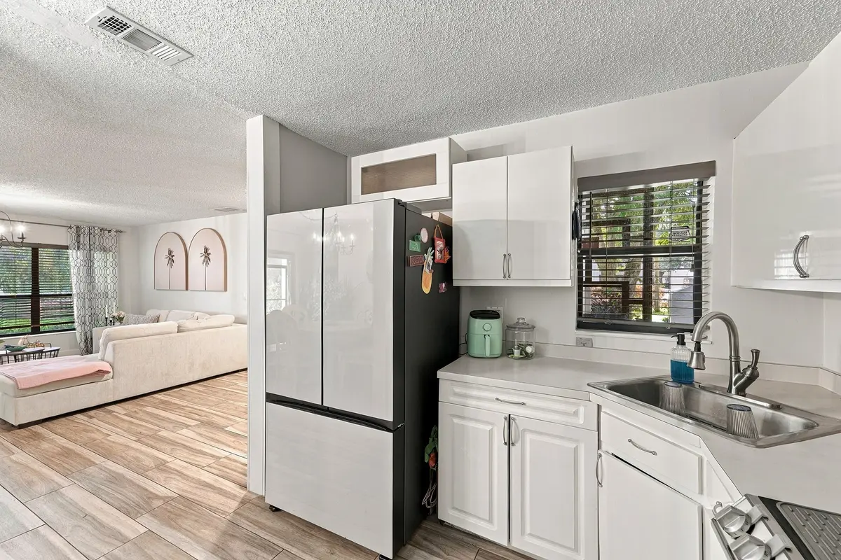 10_kitchen at 3715 NW 35TH Street 1699, Coconut Creek