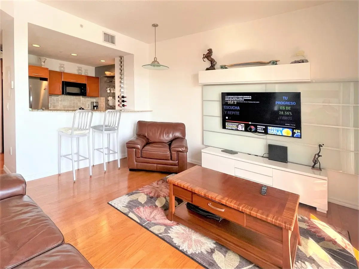 Photo 5 at 511 LUCERNE Avenue 616, Lake Worth Beach
