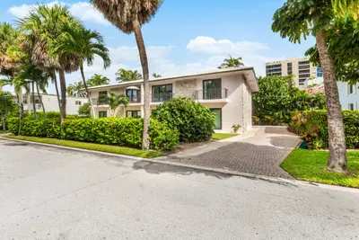 291 Mercury Road 4, Juno Beach – Condominium for sale