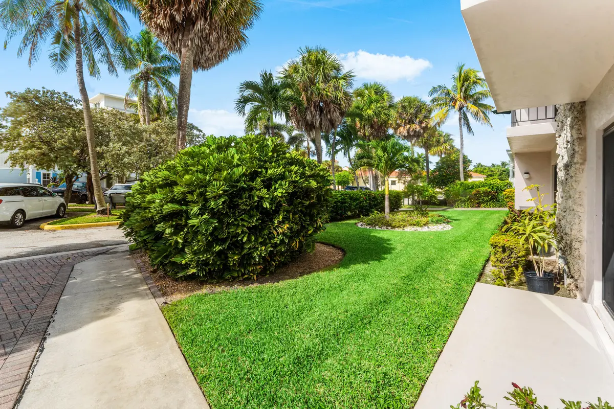 003-291MercuryRoad-4-JunoBeach-FL-33408- at 291 Mercury Road 4, Juno Beach