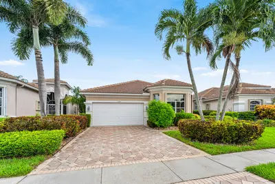 6947 FAIRWAY LAKES Drive, Boynton Beach – Single Family Residence for sale