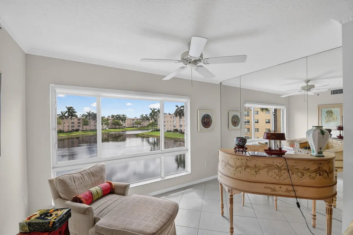21-web-or-mls-DSC_5423 at 12547 Imperial Isle Drive 303, Boynton Beach