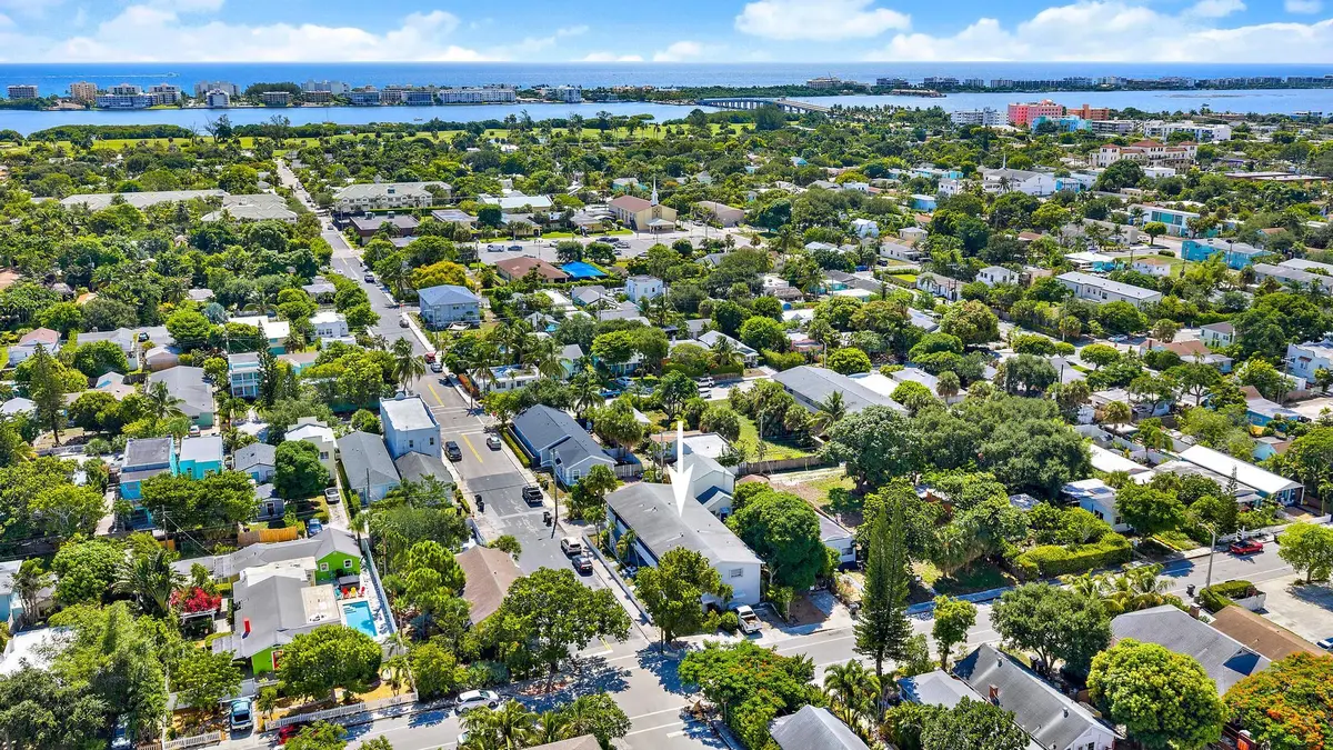 430 N J St-6 at 430 N J Street 1A, 2A, 3A, 4B, 5B, 6B, Lake Worth Beach