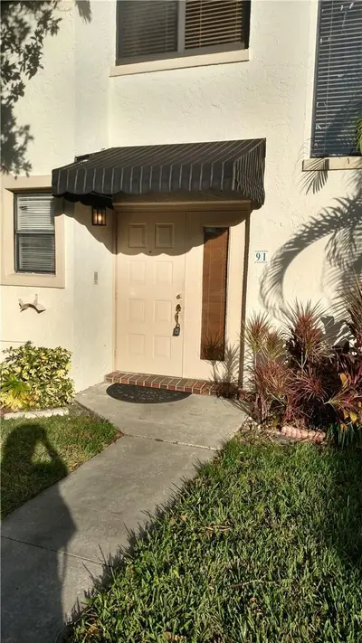 7200 NW 2nd Avenue 91, Boca Raton – Townhouse for rent