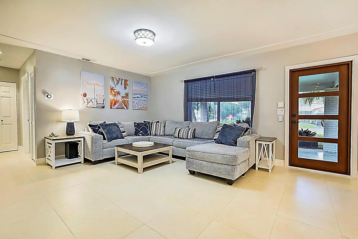 Photo 5 at 1701 SW 32ND Court, Fort Lauderdale