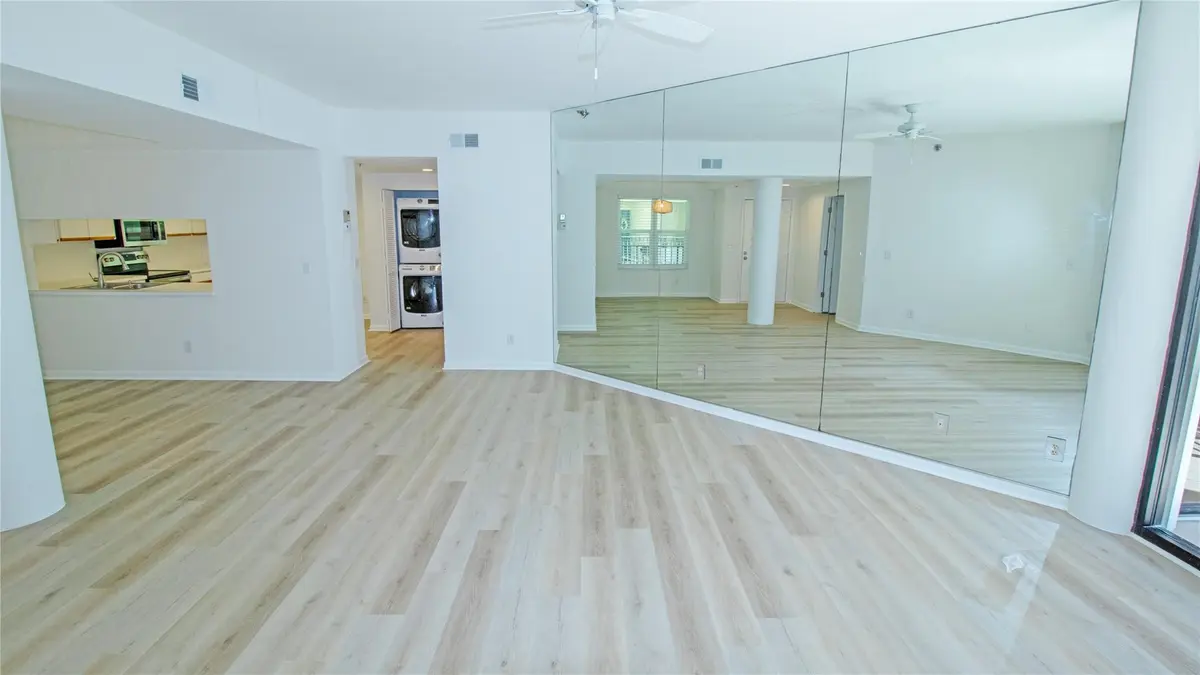 Photo 5 at 221 NE PLANTATION Road 213, Hutchinson Island