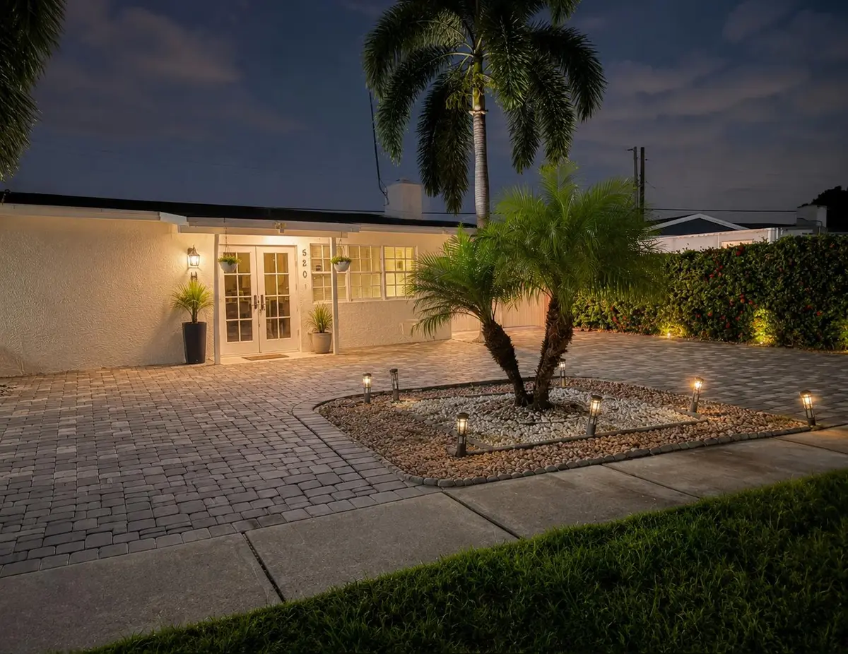 C8E5F5E4-E217-41C8-B76F-102585657FF2 at 520 CHERRY Road, Westgate