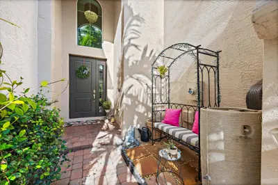 4673 MEDITERRANEAN Circle, Palm Beach Gardens – Townhouse for sale