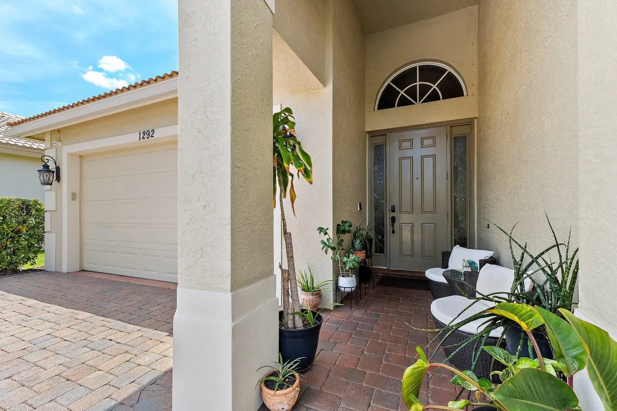 008-1292SEFlemingWay-Stuart-SMALL at 1292 SE Fleming Way, Stuart