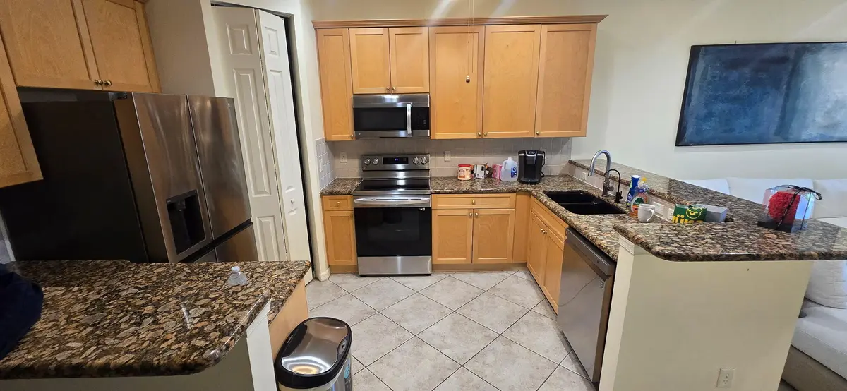 MB4 at 204 Mariner Bay Boulevard, Fort Pierce