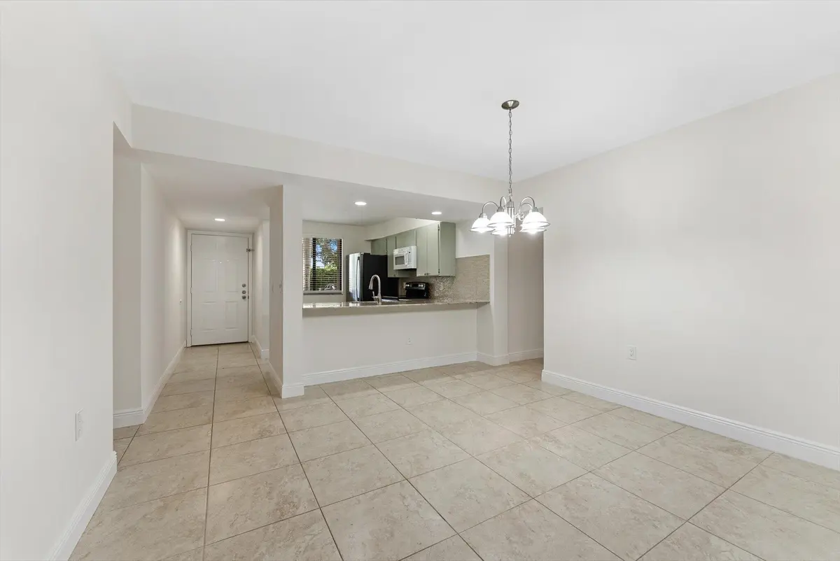 43-43 at 6205 BALBOA Circle 102, Boca Raton