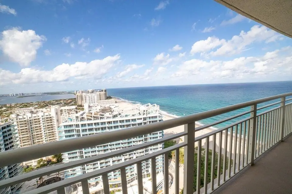 20230109210553418325000000-o at 3000 N OCEAN Drive 33B, Singer Island