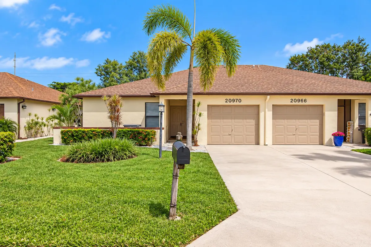 Front view at 20970 CONCORD GREEN Drive E, Boca Raton