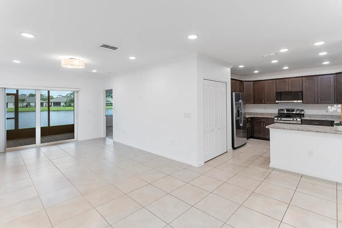 6174_Spicewood_Ln_032 at 6174 Spicewood Lane, Vero Beach