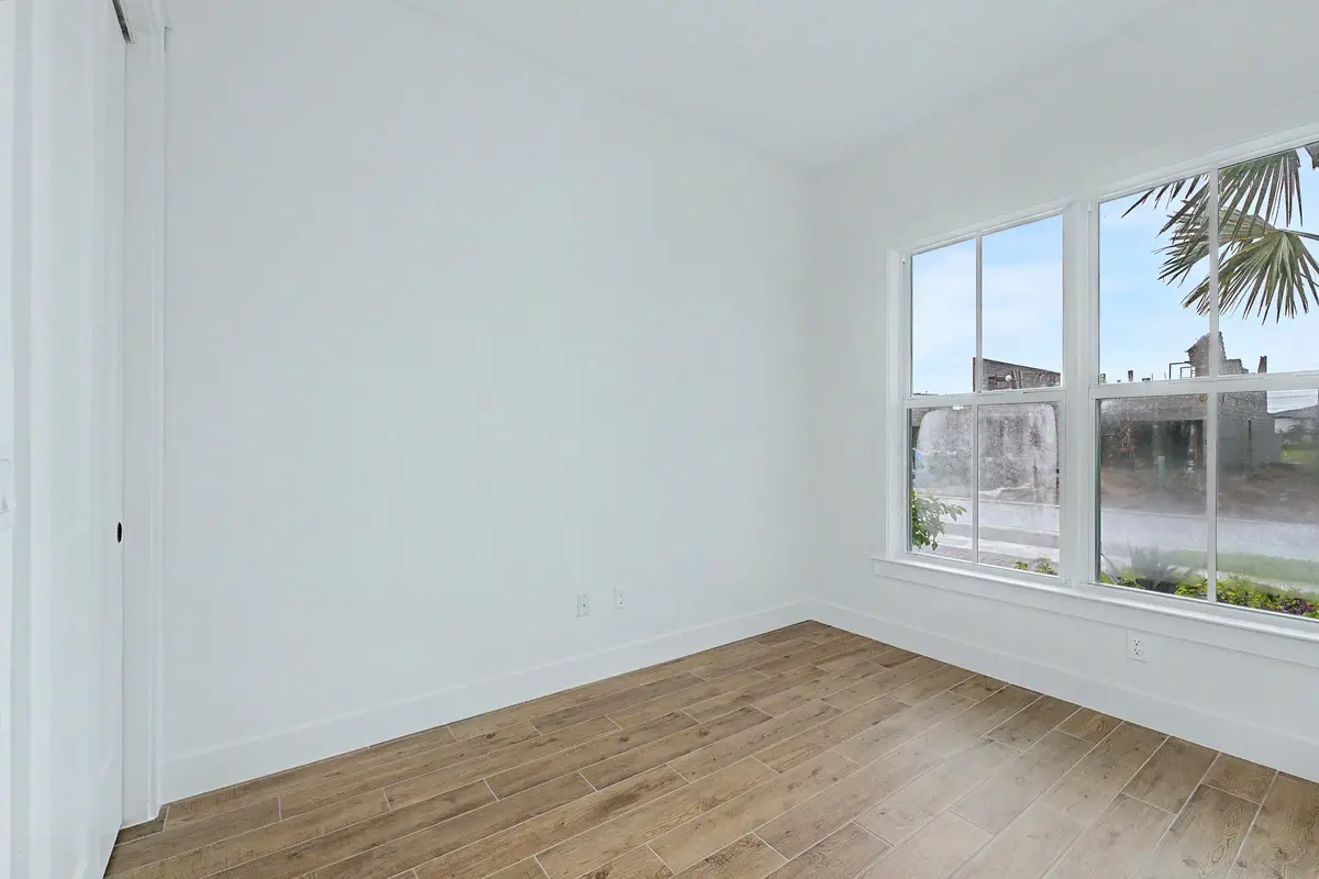 Extra Suite at 154 Parkside Way 14, Royal Palm Beach