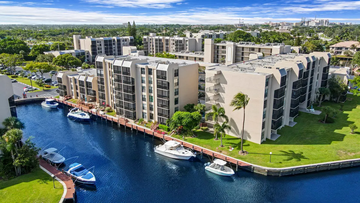 Photo -1 at 8 Royal Palm Way 2010, Boca Raton