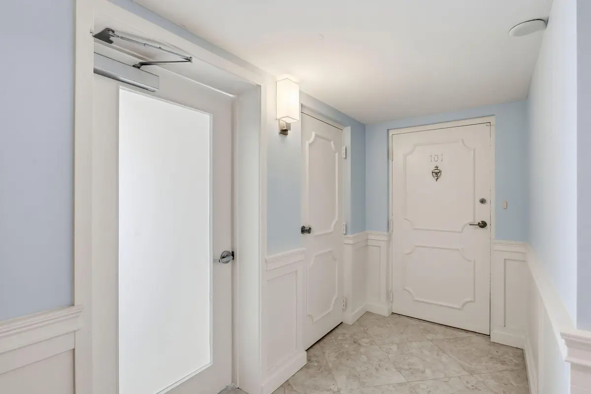 Entrance at 6885 N OCEAN Boulevard 1010, Ocean Ridge