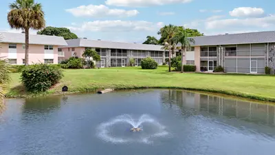 18081 SE COUNTRY CLUB Drive 13-123, Jupiter – Condominium for sale