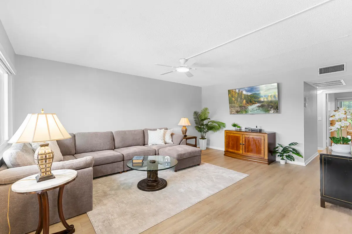 R6II8725 at 244 RICHMOND F 244, Deerfield Beach