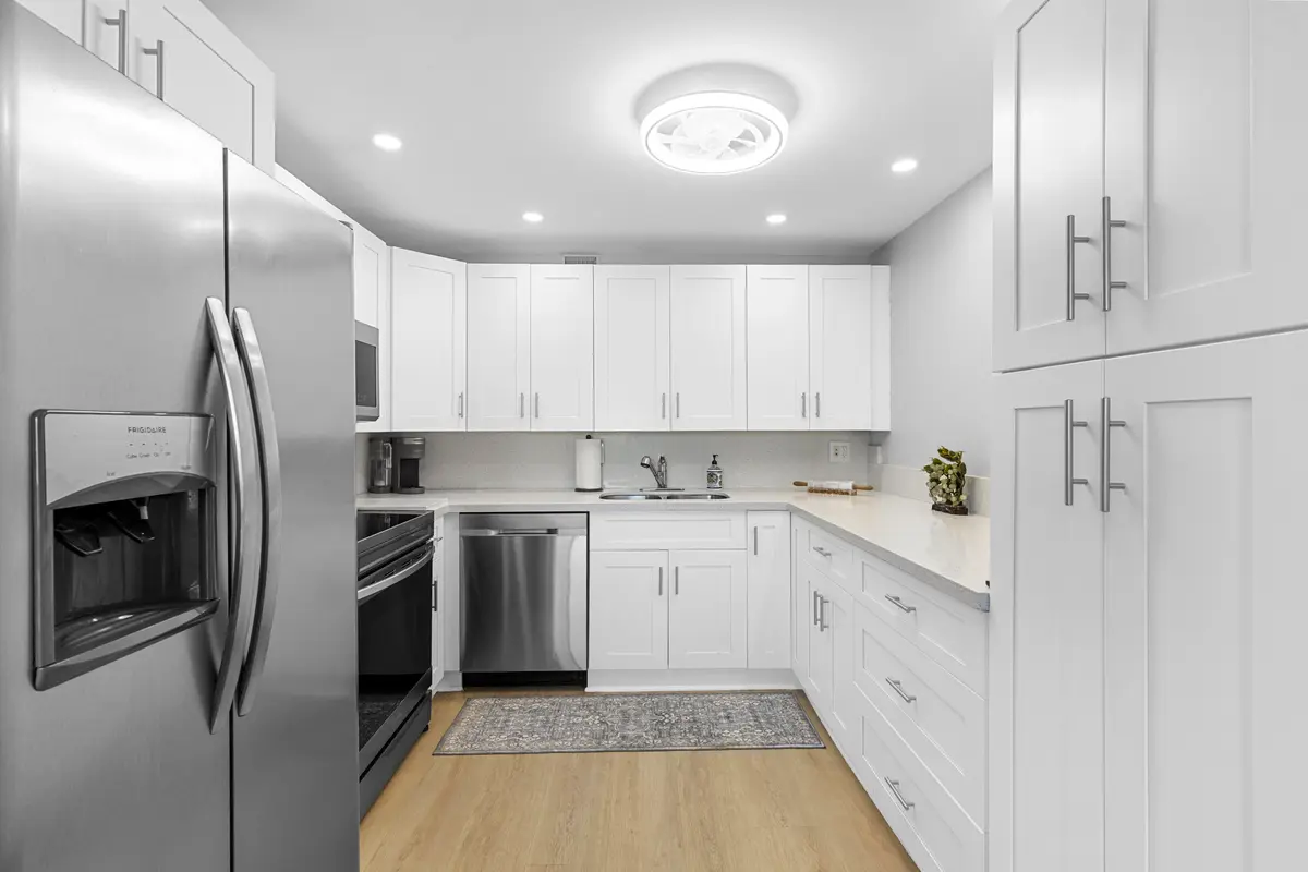 R6II8743 at 244 RICHMOND F 244, Deerfield Beach