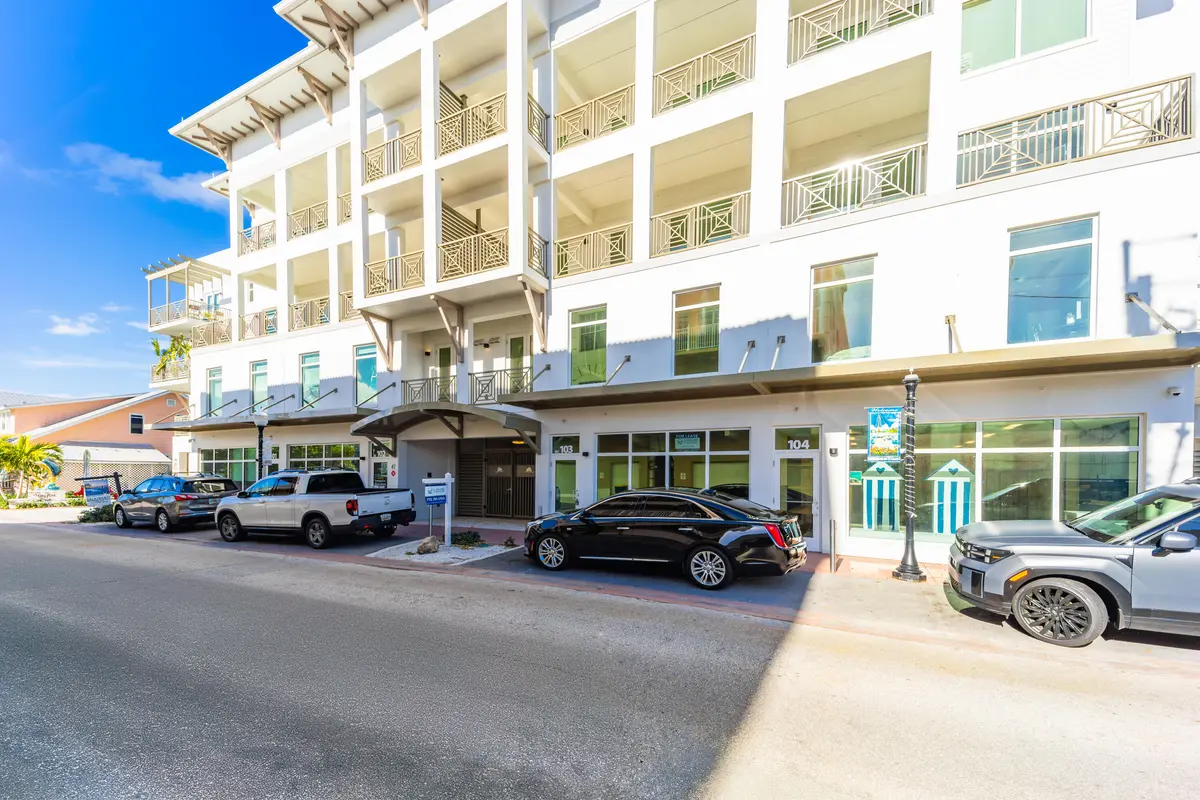 41 SW Seminole Street #104-1 at 41 SW SEMINOLE Street 104, Stuart