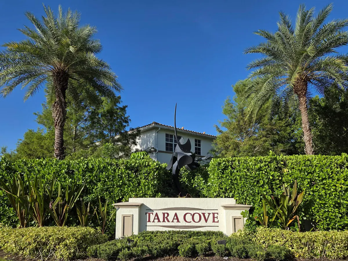 Tara Cove at 4679 TARA COVE Way, West Palm Beach