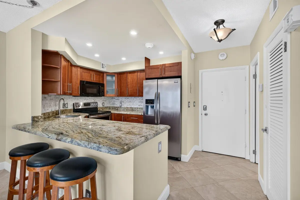 22-web-or-mls-699A8745 at 133 N Pompano Beach Boulevard Apt. Ph-5, Pompano Beach