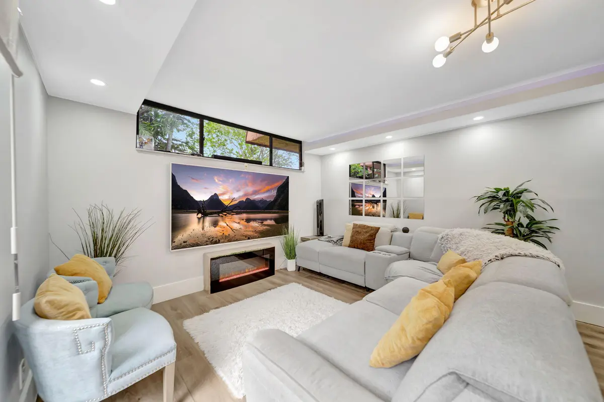 8_LR_6 at 8105 SEVERN Drive C, Boca Raton
