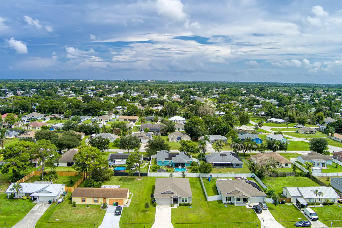 MAX_0064 at 1811 SE SANDIA Drive, Port St. Lucie