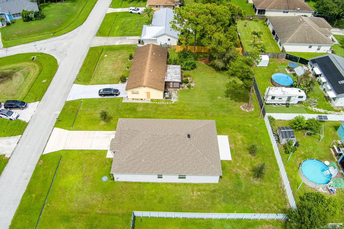 MAX_0065 at 1811 SE SANDIA Drive, Port St. Lucie