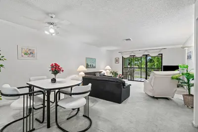 36 STRATFORD Lane F, Boynton Beach – Condominium for sale