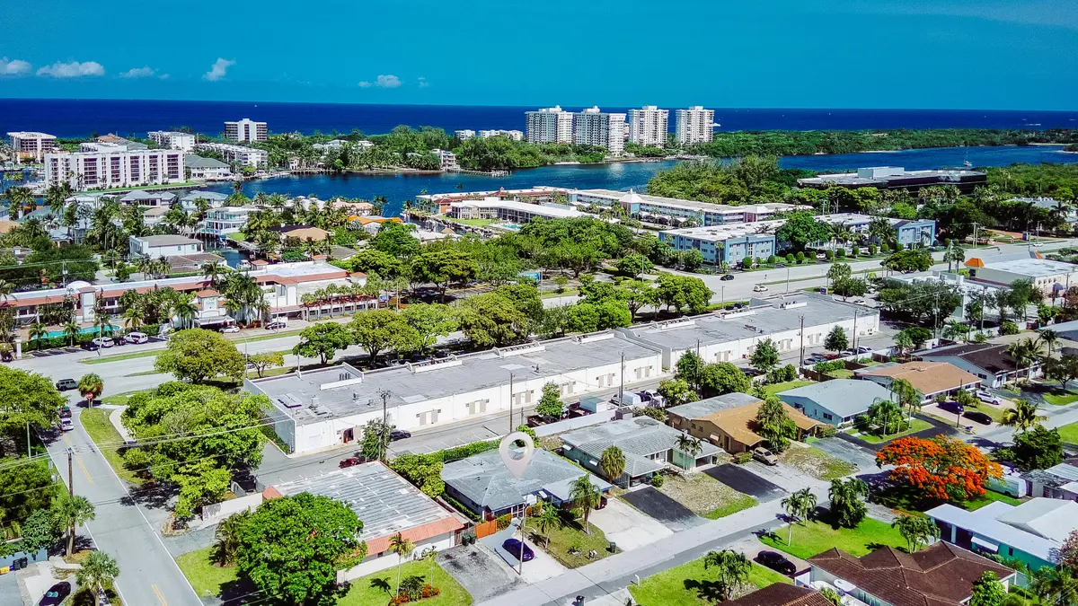 GTH (31 of 34) at 2772 NE 5th Avenue 2774 A, Boca Raton