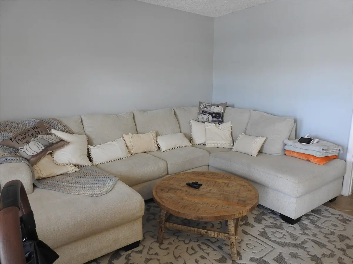 Photo 6 at 1600 NE 3rd Avenue Unit 3, Fort Lauderdale