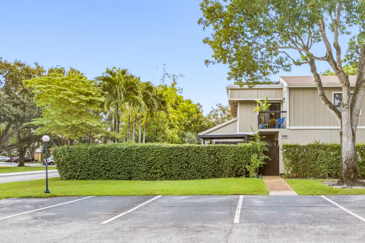 03-photo-d-35 at 13278 NW 5th Court, Plantation