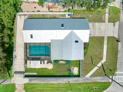 708 Weldwood Road, Jupiter – sold