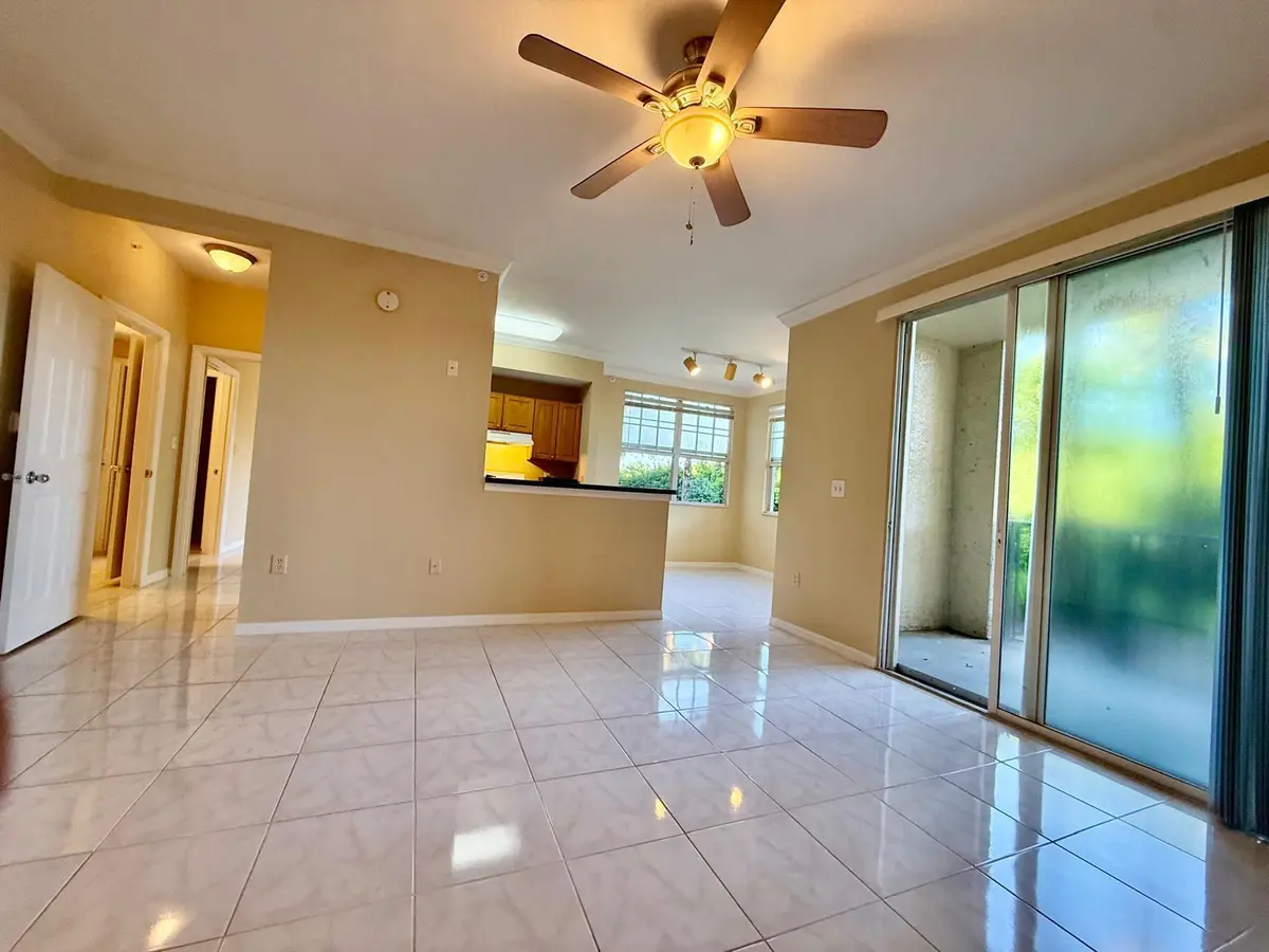WhatsApp Image 2026-09-15 at 16.58.11 (1 at 15045 Michelangelo Boulevard 102, Delray Beach